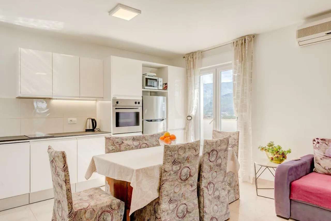 Apartments Jokica Stobrec 0*, Split Croatia